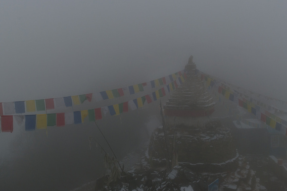 Stupa Fog